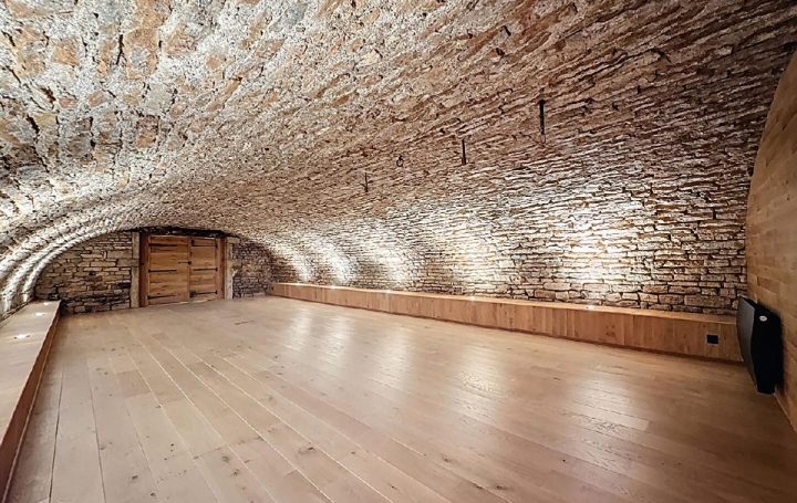 Maison 5 pièces 200 m² · à Cluny · 200 m² · 500 000 €