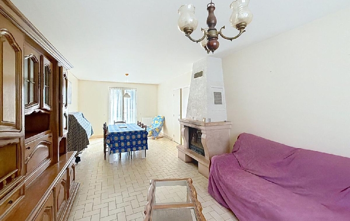 Maison CLUNY (71250)  120 m2 240 000 € 