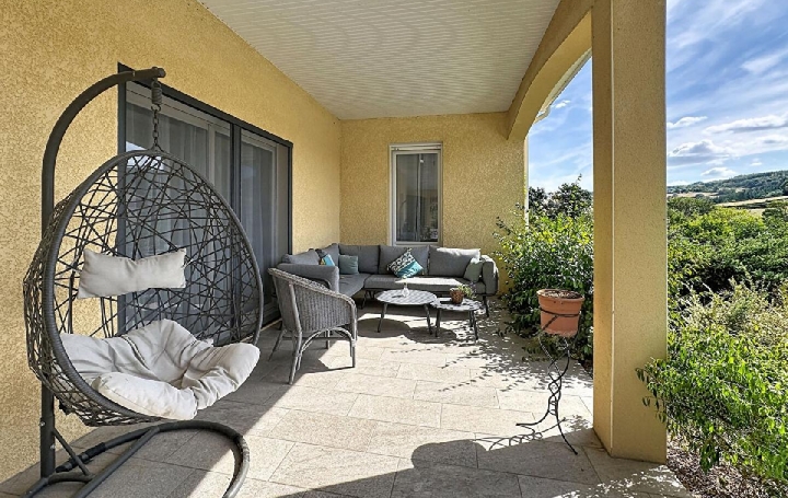 Maison MATOUR (71520)  174 m2 370 000 € 