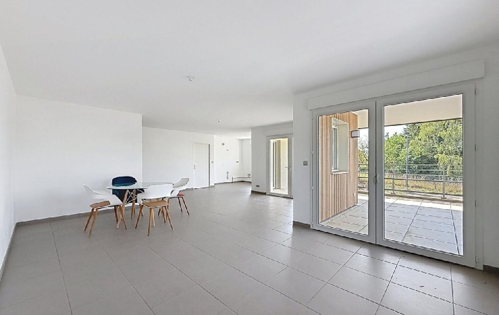 4 Pièces SANCE (71000)  109 m2 335 000 € 