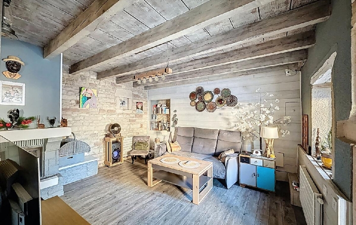 Maison VIRE (71260)  160 m2 329 000 € 