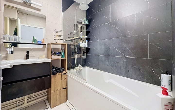4 Pièces MACON (71000)  76 m2 125 900 € 