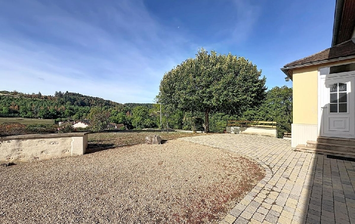 Maison OZOLLES (71120)  121 m2 169 000 € 