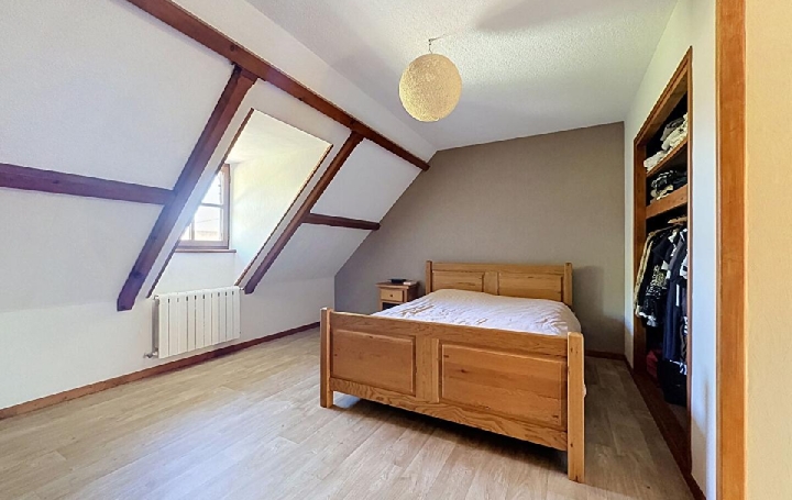 Maison SIMANDRE (71290)  165 m2 330 000 € 