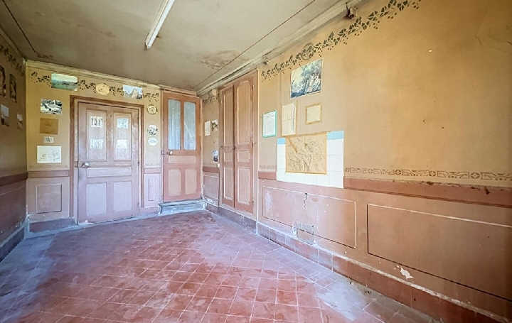 Maison BISSY-LA-MACONNAISE (71260)  154 m2 220 500 € 