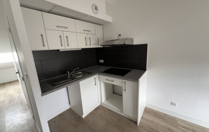 Réseau Immo-diffusion : Appartement P1  VERTOU  17 m2 585 € 