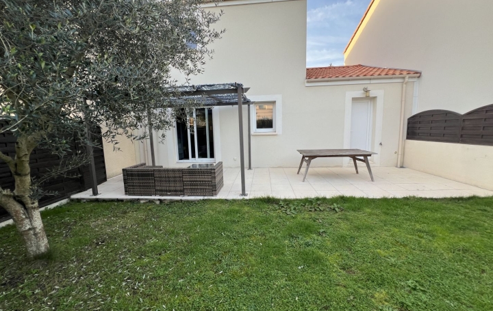 Maison VERTOU (44120)  100 m2 1 600 € 