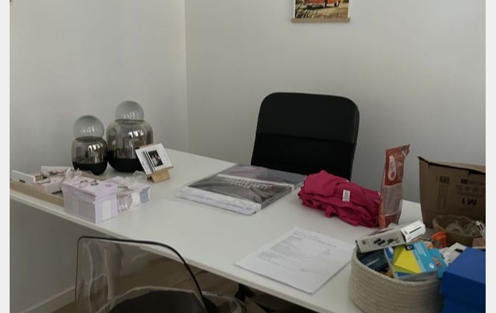 Local commercial BASSE-GOULAINE (44115)  242 m2 527 850 € 