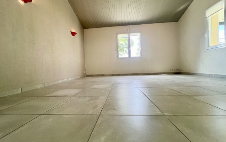 Maison BASSE-GOULAINE (44115)  140 m2 495 000 € 