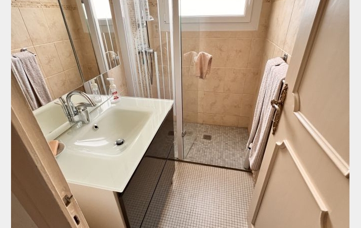 Maison HAUTE-GOULAINE (44115)  140 m2 295 000 € 