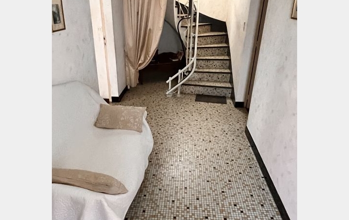 Maison HAUTE-GOULAINE (44115)  140 m2 295 000 € 