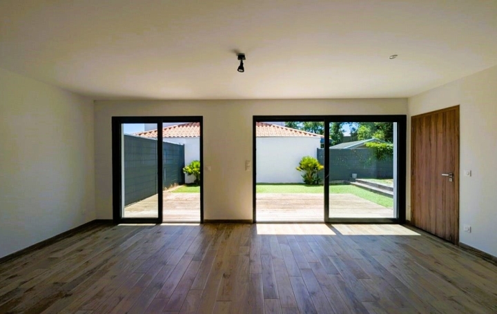 Villa ANGLET (64600)  100 m2 765 000 € 