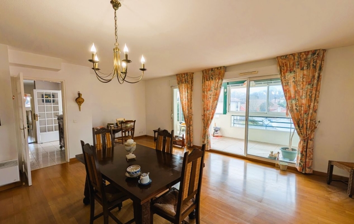 3 Pièces ANGLET (64600)  98 m2 496 000 € 