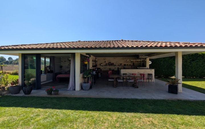 Villa SAINT-GEOURS-DE-MAREMNE (40230)  225 m2 892 500 € 