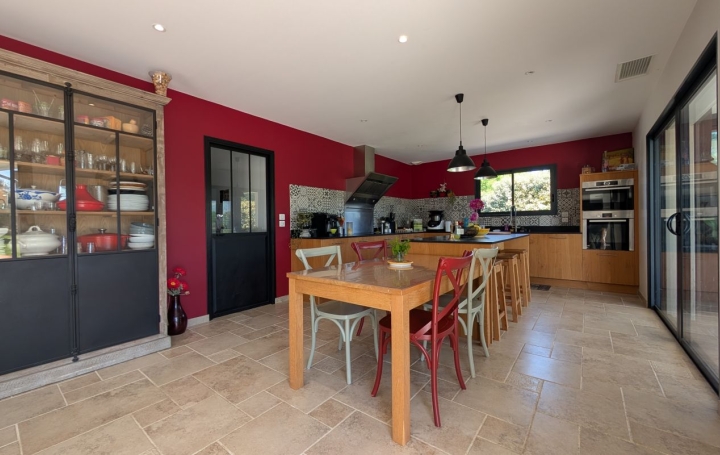 Villa SAINT-GEOURS-DE-MAREMNE (40230)  225 m2 892 500 € 