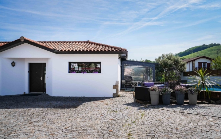 Maison / Villa CAMBO-LES-BAINS (64250) 120 m<sup>2</sup> 574 000 € 