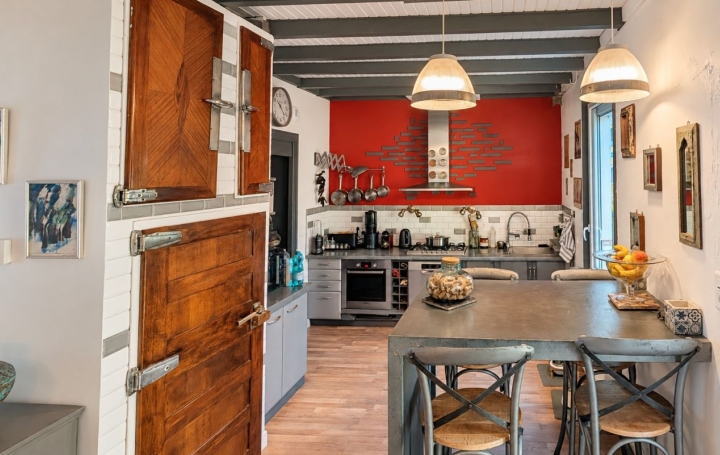 Maison DAX (40100)  100 m2 378 000 € 