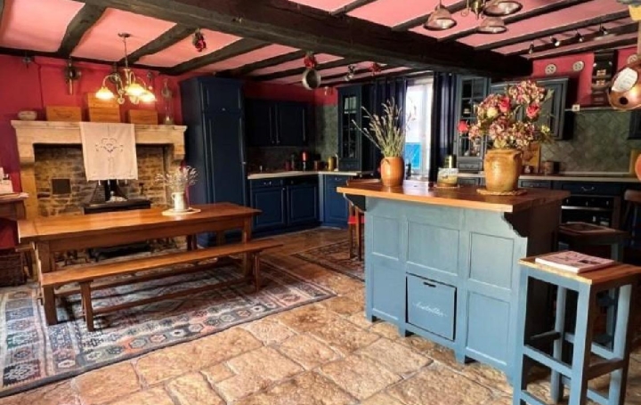 Maison MANSLE (16230)  152 m2 186 000 € 