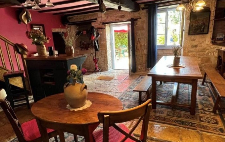 Maison MANSLE (16230)  152 m2 186 000 € 