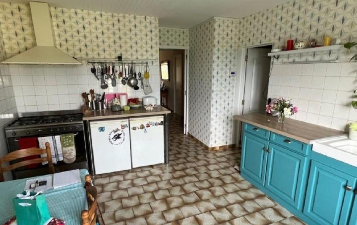 Maison RUFFEC (16700)  155 m2 132 975 € 