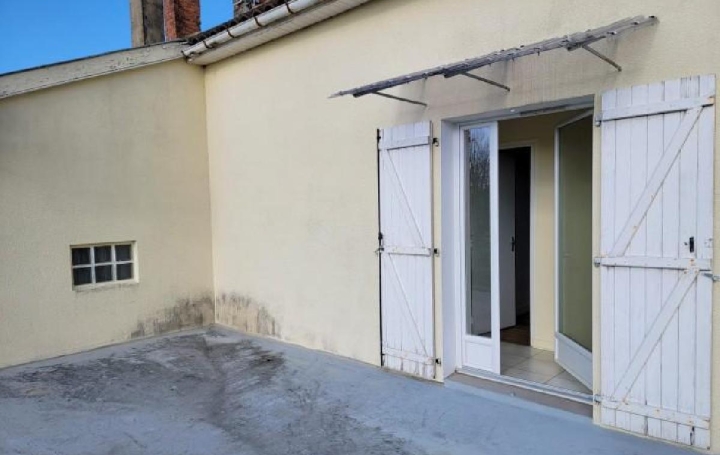 Maison AUNAC (16460)  185 m2 250 000 € 