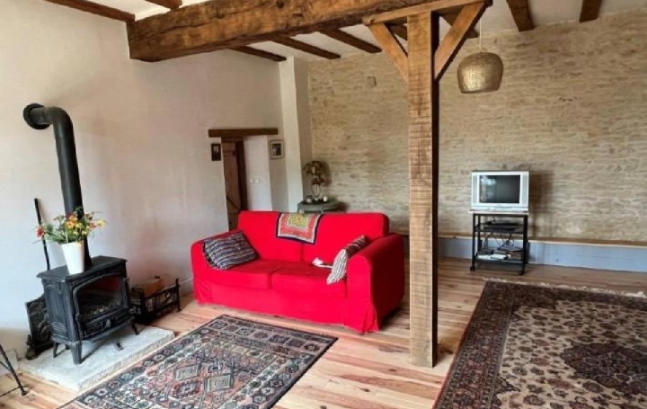 Maison CHAMPAGNE-MOUTON (16350)  120 m2 116 100 € 