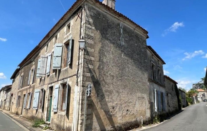 Maison AIGRE (16140)  167 m2 99 900 € 