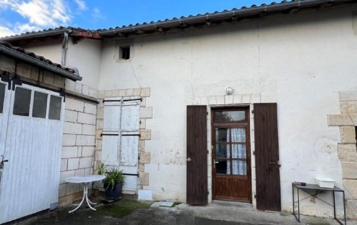 Maison CIVRAY (86400)  90 m2 91 400 € 
