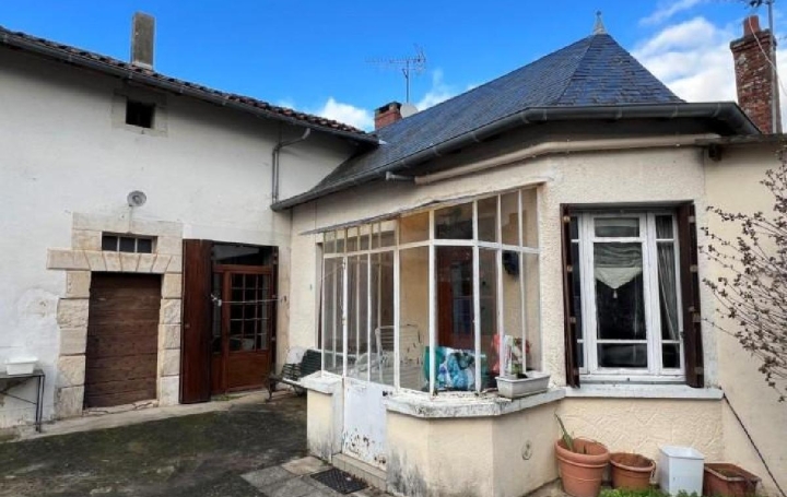 Maison CIVRAY (86400)  90 m2 91 400 € 