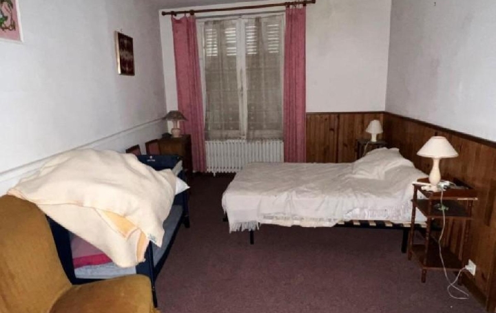 Maison CIVRAY (86400)  90 m2 91 400 € 