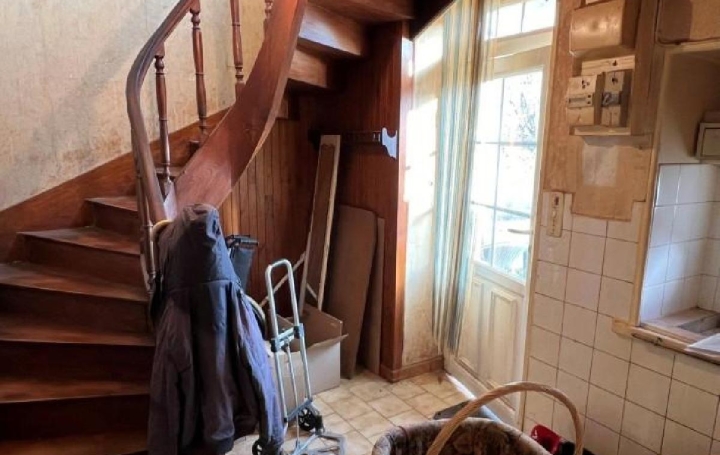 Maison SAUZE-VAUSSAIS (79190)  103 m2 70 000 € 