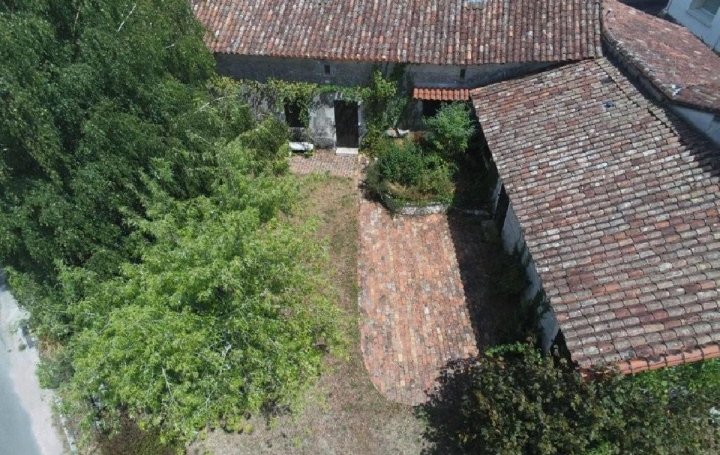 Maison / Villa CIVRAY (86400) 177 m<sup>2</sup> 168 000 € 