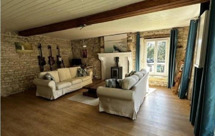 Maison VILLEFAGNAN (16240)  137 m2 170 200 € 