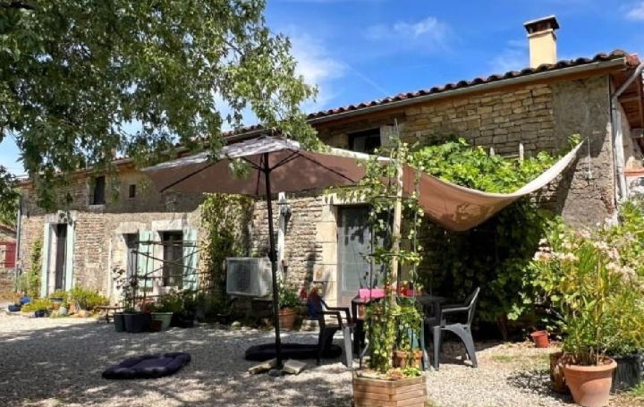 Maison VILLEFAGNAN (16240)  122 m2 129 999 € 