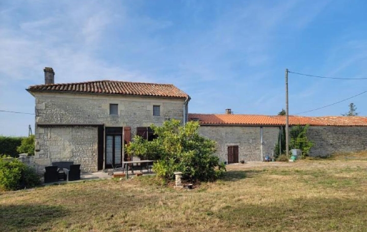 Maison VILLEFAGNAN (16240)  141 m2 148 700 € 