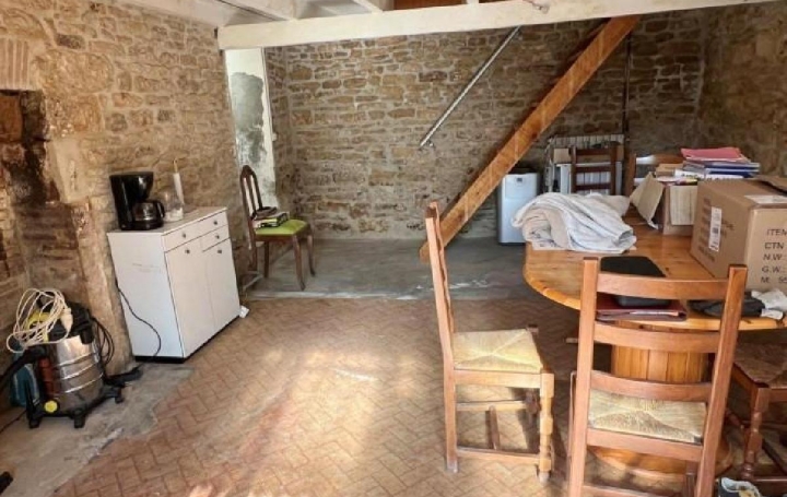 Maison VERTEUIL-SUR-CHARENTE (16510)  120 m2 80 645 € 