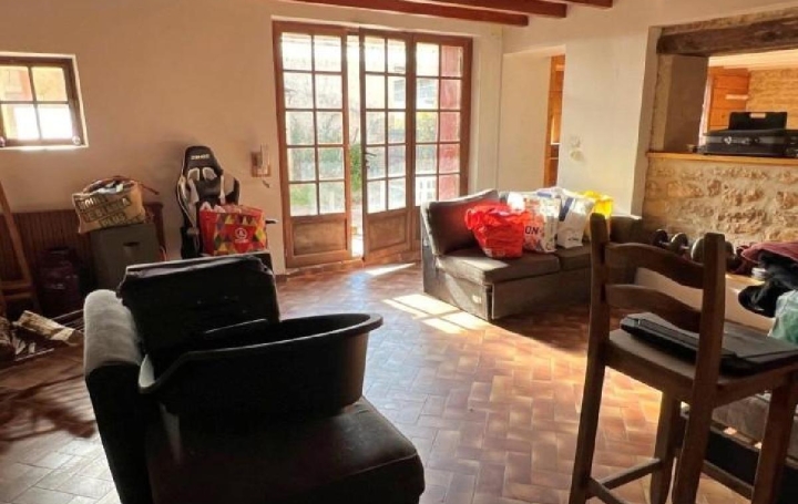 Maison VERTEUIL-SUR-CHARENTE (16510)  120 m2 80 645 € 