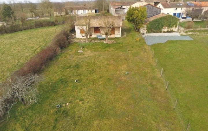 Maison CHEF-BOUTONNE (79110)  86 m2 107 500 € 