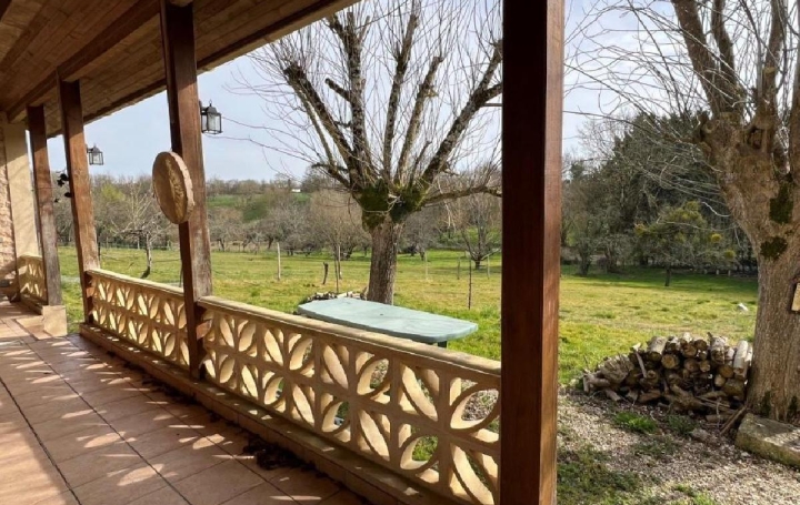 Maison CHEF-BOUTONNE (79110)  86 m2 107 500 € 