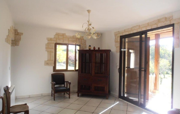 Maison CHEF-BOUTONNE (79110)  86 m2 107 500 € 