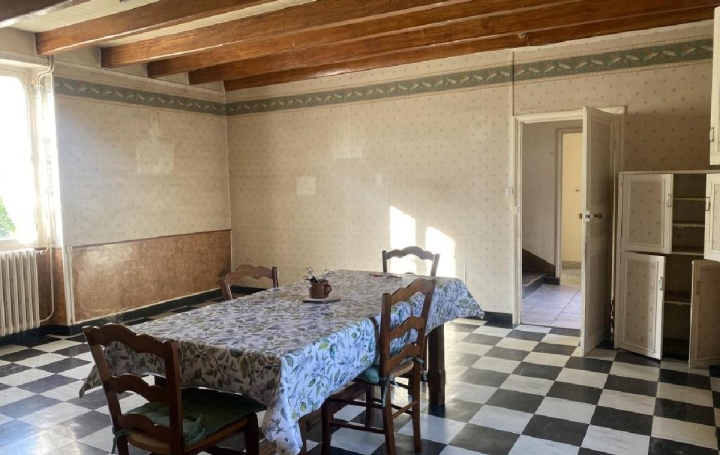 Maison NANTEUIL-EN-VALLEE (16700)  154 m2 127 650 € 