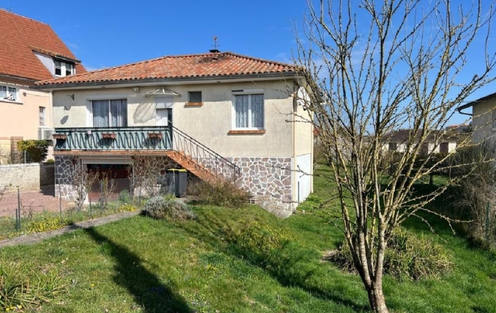 Maison RUFFEC (16700)  71 m2 139 750 € 