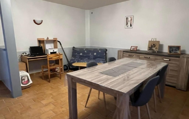 Maison VERTEUIL-SUR-CHARENTE (16510)  75 m2 65 000 € 