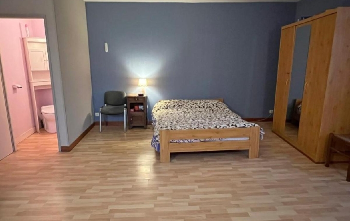 Maison VERTEUIL-SUR-CHARENTE (16510)  75 m2 65 000 € 