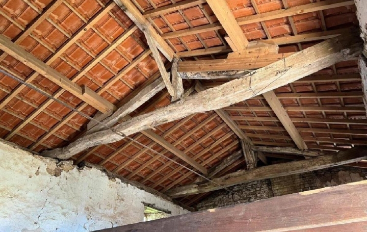 Maison VILLEFAGNAN (16240)   38 000 € 