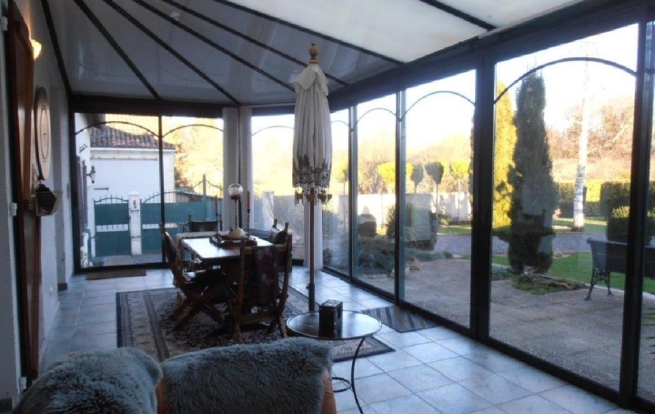 Maison SAUZE-VAUSSAIS (79190)  174 m2 249 950 € 