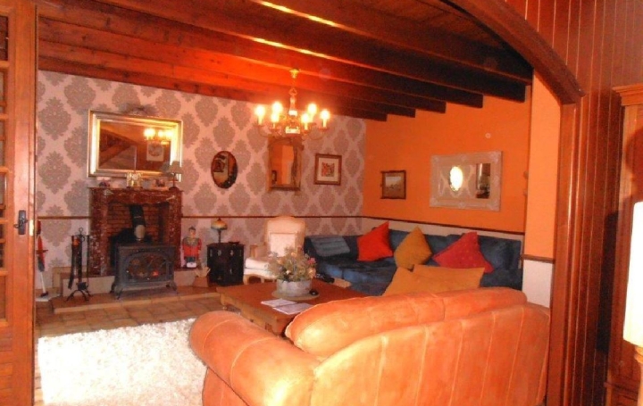 Maison SAUZE-VAUSSAIS (79190)  174 m2 249 950 € 