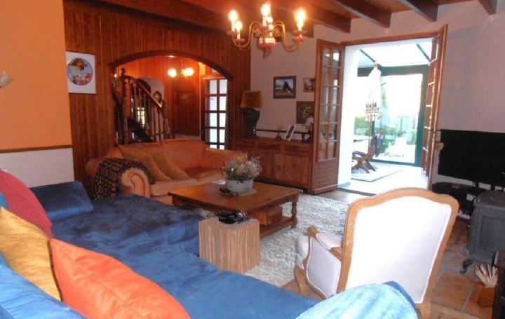 Maison SAUZE-VAUSSAIS (79190)  174 m2 249 950 € 