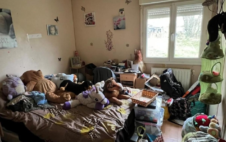 Maison RUFFEC (16700)  106 m2 85 490 € 