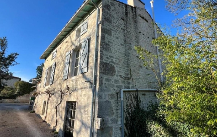 Maison MANSLE (16230)  120 m2 158 500 € 